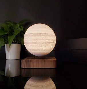 Настольная левитационная лампа ночник Планета Юпитер Levitating Lamp Light Wood Grain