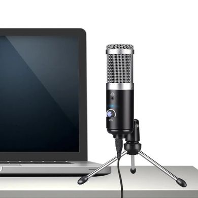 Профессиональный студийный микрофон со штативом и USB-штекером
